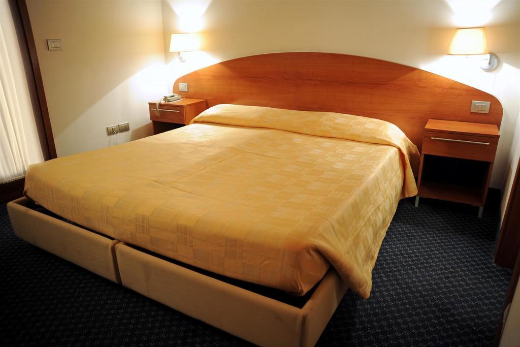 Hotel Vittoria San Giorgio di Nogaro Room photo
